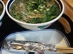 -云阿蛮云南生烫牛肉米线(奉贤路店)