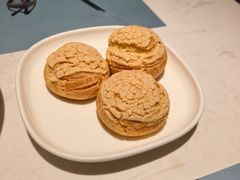 榴莲泡芙-荣小馆(临海世纪花城店)