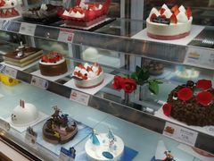 面包甜点陈列柜-巴黎贝甜(常德路店)