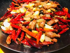 石锅花椒牛小排-大树餐厅(红旗街万达店)