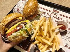 -The Habit Burger Grill 哈比特汉堡(复兴soho店)
