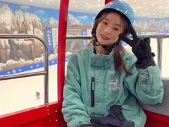 -长沙湘江冰雪世界