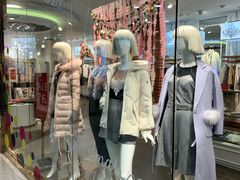 -优衣库(上海虹口龙之梦店)
