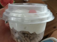 -红宝石·鲜奶小方·海派西点房(金杨店)