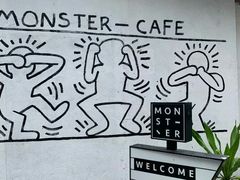 -怪兽咖啡 Monster Cafe