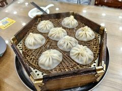 牛肉灌汤包-西安贾三灌汤包·回坊小吃·清真炒菜(北院门总店)
