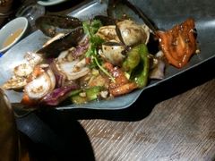 -大头虾越式风味餐厅(光明广场店)