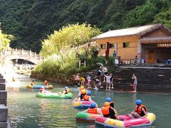 -重庆神龙峡漂流