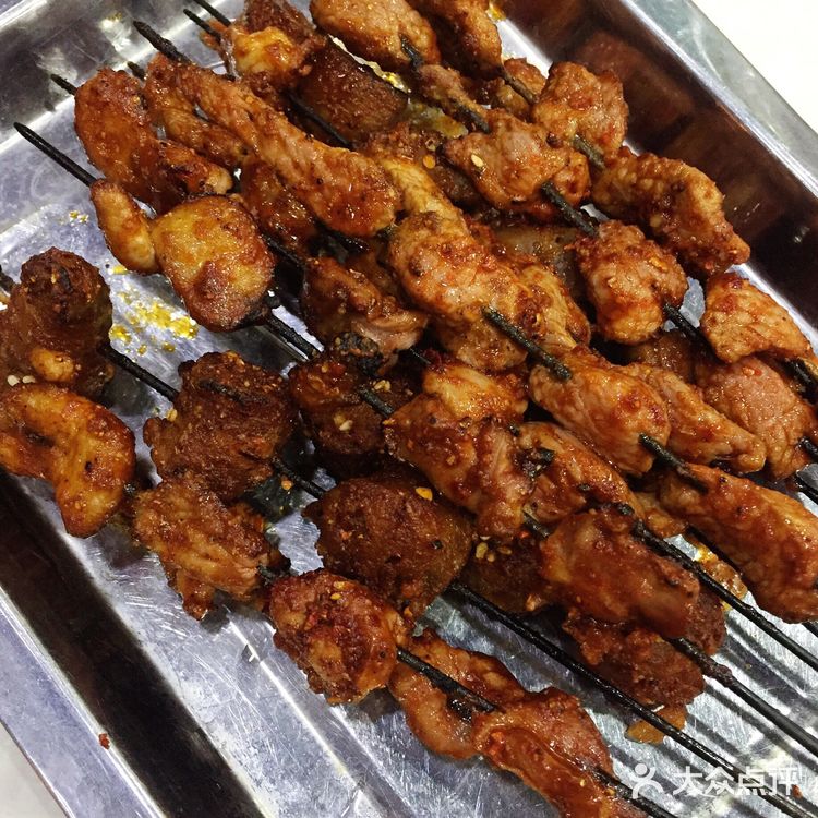 来西宁必须吃一顿烧烤 | 来自本地人的推荐 | 胡子烤肉