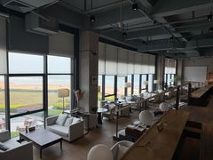 -青岛朗艺美术馆·海景咖啡