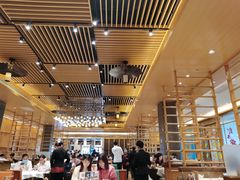 大堂-稻香酒家·34年老字号·港式粤菜(汉街店)