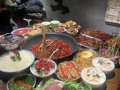 -萍姐火锅·公路夜市(武汉首店)