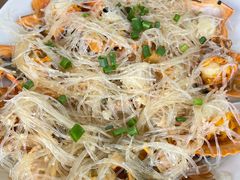 蒜蓉粉丝蒸扇贝-明记海鲜大排档(巽寮湾店)