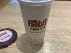 -The Habit Burger Grill 哈比特汉堡(爱琴海店)