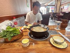 -菌之家·专业纯野生菌火锅·特色炒菌