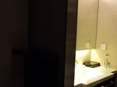 -扬州东关街文昌阁桔子水晶酒店