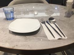 -必胜客(中大银泰店)