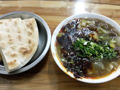 -老字号贾家肉丸糊辣汤(光明巷店)