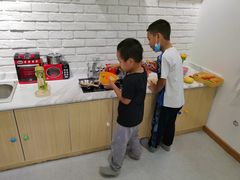 -Ours树朵家亲子餐厅(远策中心店)