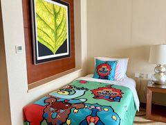 -上海浦东康桥绿地假日酒店