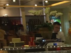 -上海半岛酒店·半岛精品店