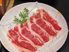 -山川小町·极番烧肉(新地假日广场店)