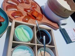 港式片皮鸭-潮民公馆(BFC外滩金融中心店)