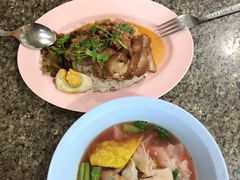 -马里奥明星猪脚饭