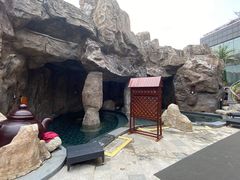 -裕龙汤泉