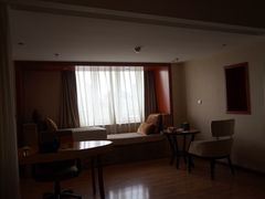 -爱时特套房酒店(会展中心远洋城店)