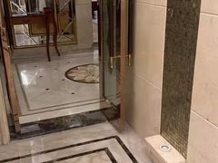 -花湖会所·高端水疗商务泡浴SPA(高新店)