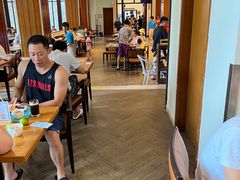 -亚龙湾希尔顿自助餐厅·海鲜·烧烤·沙滩BBQ·现场乐队