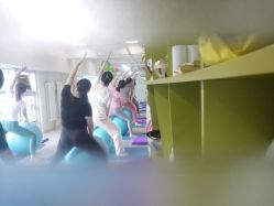 -昕孕瑜伽·孕妇瑜伽·产后修复