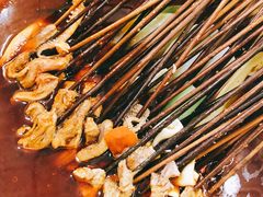 -拈签一笑黄牛肉辣卤串串