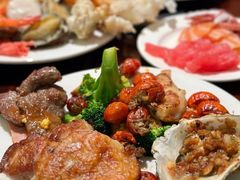 -广州万富希尔顿酒店·感趣自助餐厅·金秋蟹宴生蚝海鲜刺身