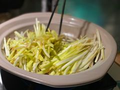 砂锅生焗韭黄-筱爷叔·上海传统手工菜(玉树路店)