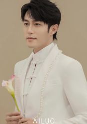 -爱罗婚纱摄影(杭州店)