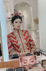 -艾米丽婚纱礼服