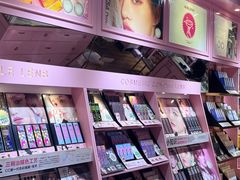 -4inlook美目美佳隐形眼镜店(大悦城店)