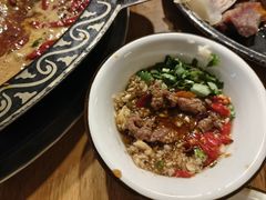 -小志家.鲜牦牛肉牛杂火锅野生菌汤锅