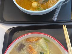 -锅神麻辣烫