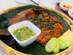傣家香茅草烤罗非鱼-云腾食府·云南菜
