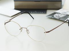 -目艮眼镜SHOWROOM(品牌集合店)