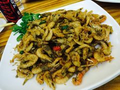 -老码头海鲜烧烤炒菜(广西路店)