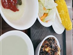 -聚德华天护国寺小吃(甜水园店)