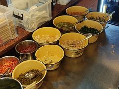 -丽丽三鲜螺蛳粉(田林路店)