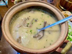 -富正毅三下锅·湘西韵味(天门山索道店)