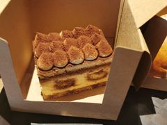 星巴克咖啡提拉米苏蛋糕-星巴克(南京弘阳购物中心店)
