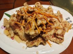 -老码头黑皮肘子锅包肉(赣水路店)