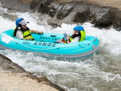 -龙井峡漂流